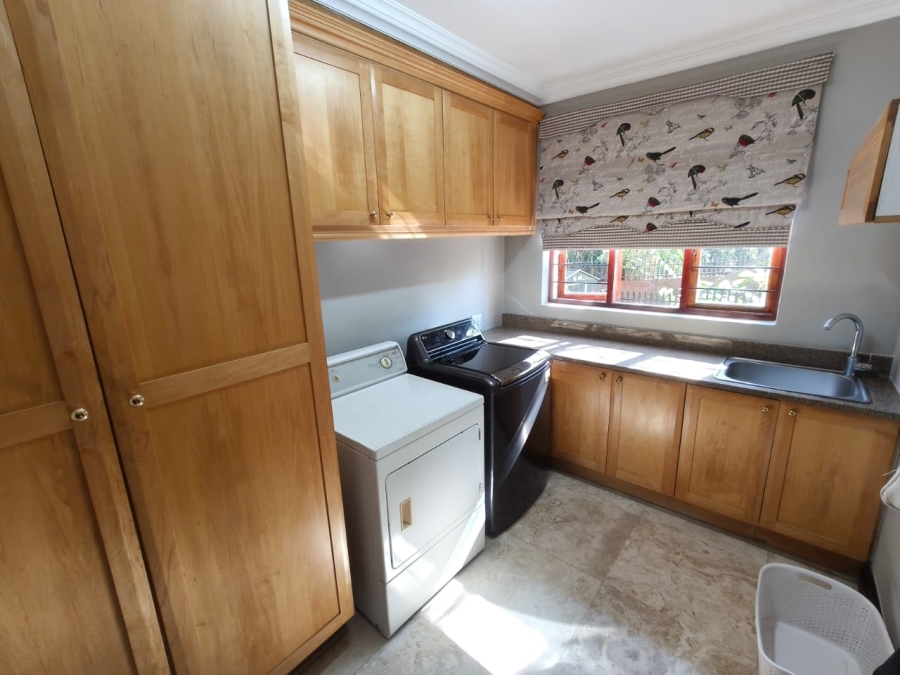 5 Bedroom Property for Sale in Cashan North West